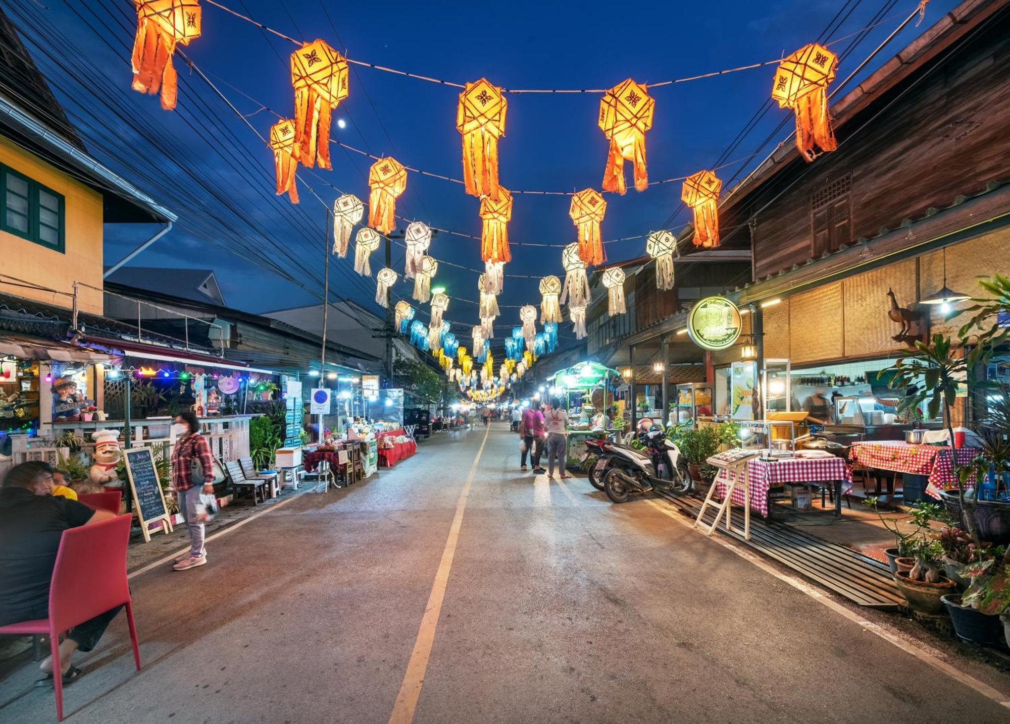 Ai Pai Hotel Bagian luar foto