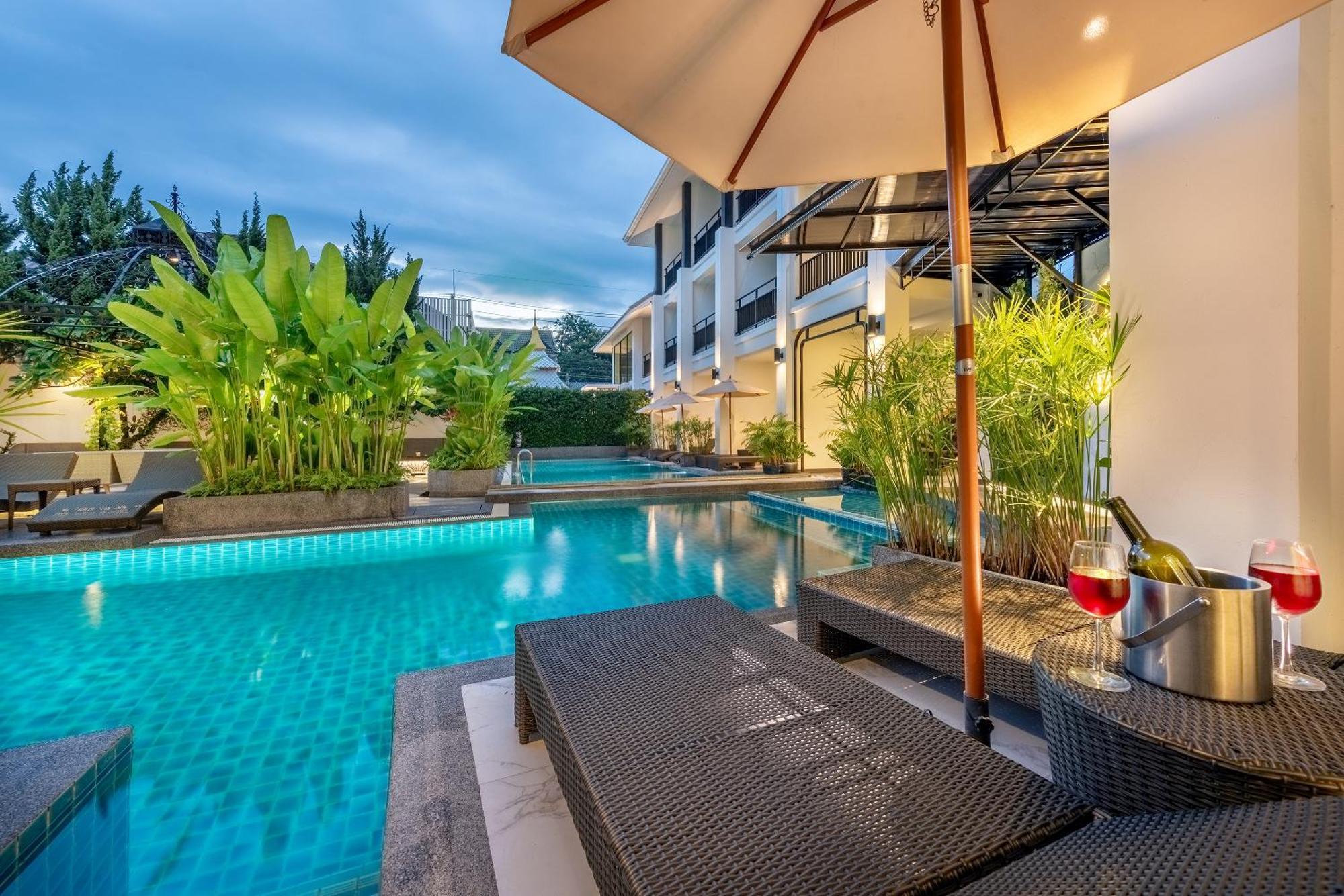 Ai Pai Hotel Bagian luar foto