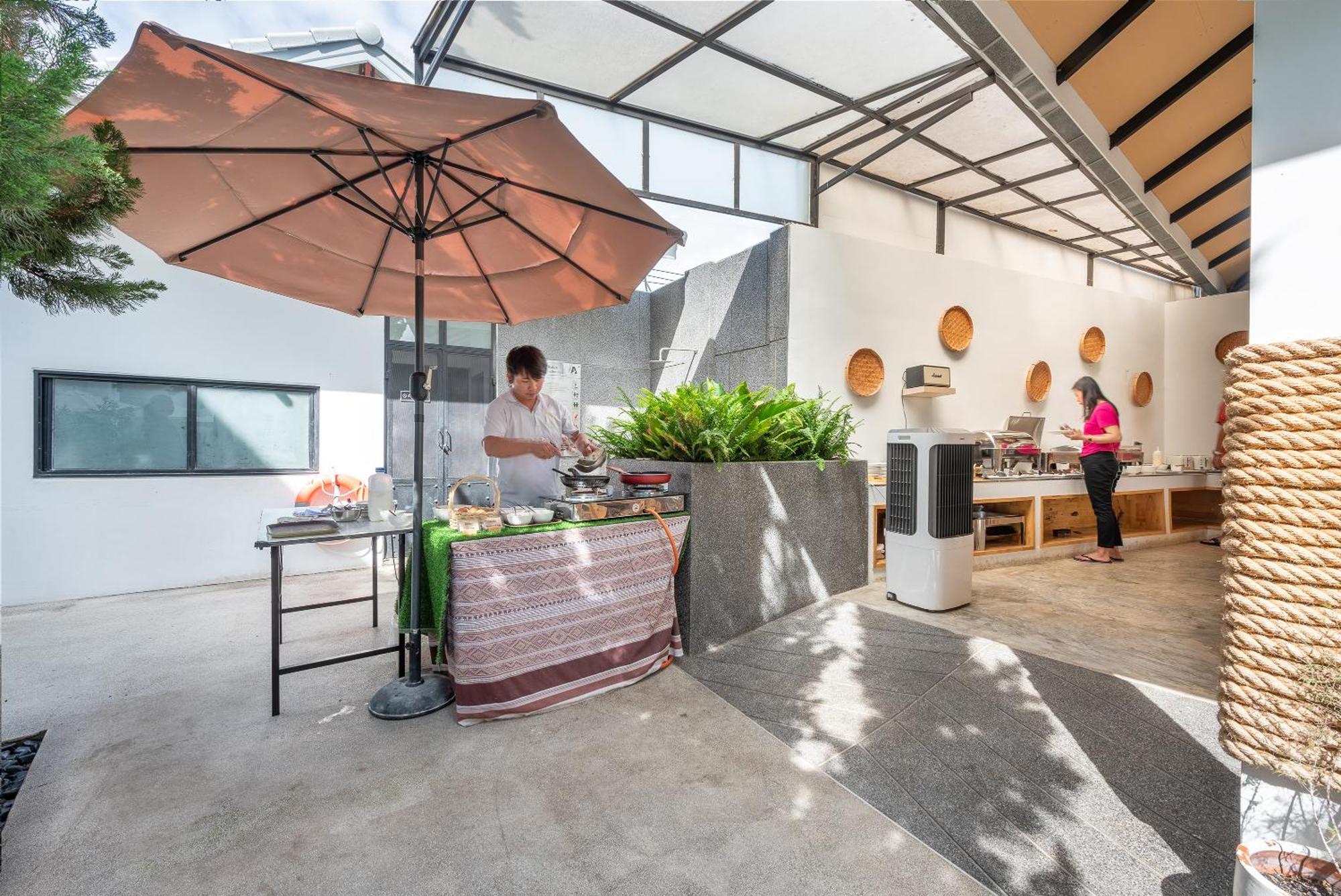 Ai Pai Hotel Bagian luar foto